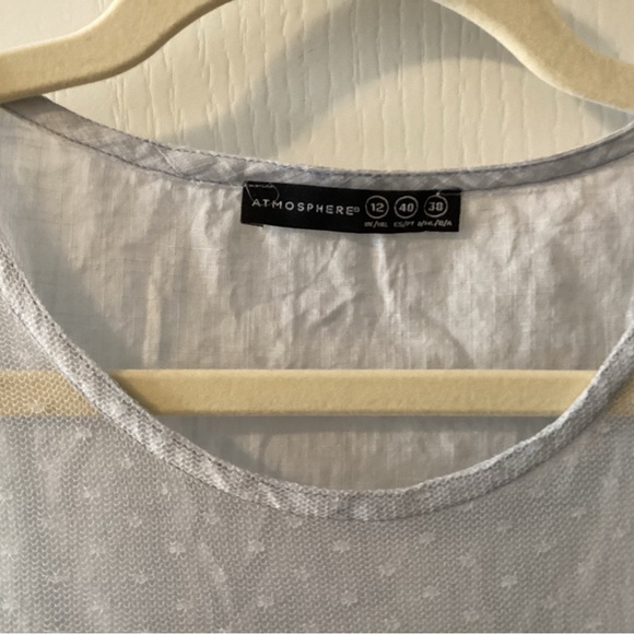 Atmosphere summer sleevelesss top. B2 - Picture 2 of 6